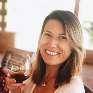 Meet your Posher, Emily ann